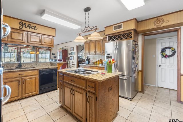 412 Pipeline Road, Sulphur Springs, TX 75482