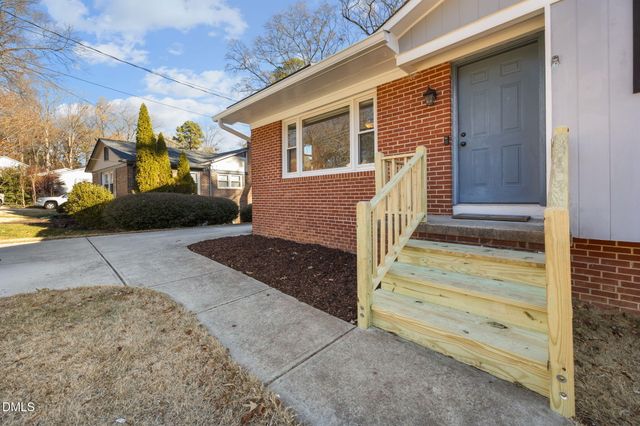 4828 Latimer Road, Raleigh, NC 27609