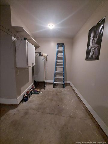 1644 SWEETGUM Circle, Fayetteville, NC 28304