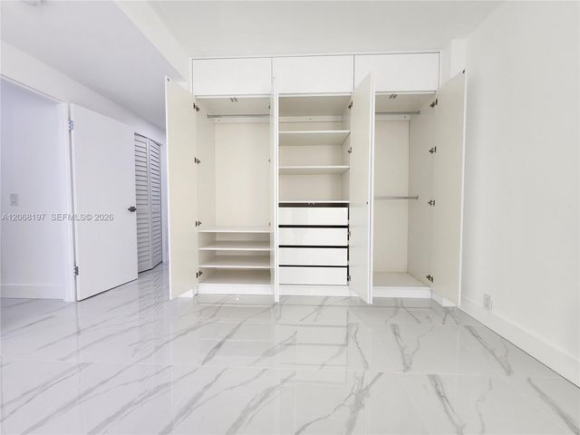 3505 S Ocean Drive 716, Hollywood, FL 33019