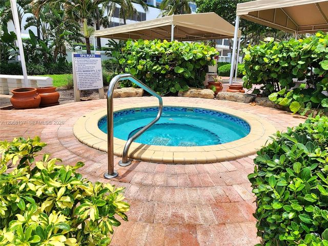 3505 S Ocean Drive 716, Hollywood, FL 33019