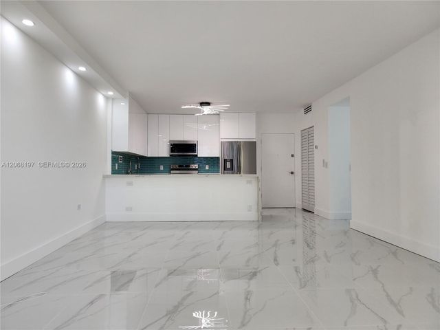 3505 S Ocean Drive 716, Hollywood, FL 33019