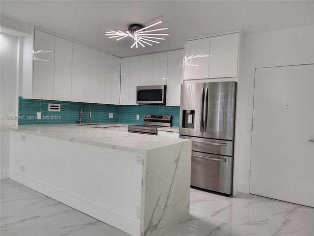 3505 S Ocean Drive 716, Hollywood, FL 33019