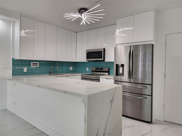 3505 S Ocean Drive 716, Hollywood, FL 33019