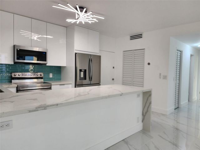 3505 S Ocean Drive 716, Hollywood, FL 33019