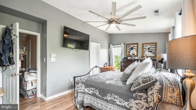 274 ROBERT ST, Baltimore, MD 21217
