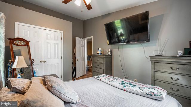 274 ROBERT ST, Baltimore, MD 21217
