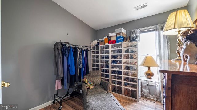 274 ROBERT ST, Baltimore, MD 21217