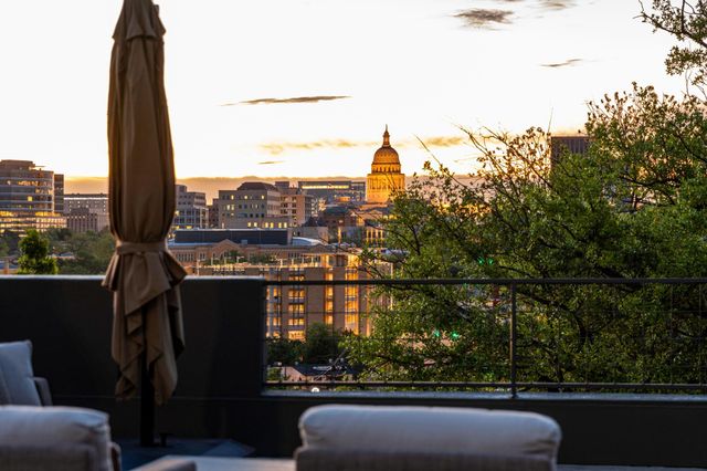 1111 W 12th ST 107, Austin, TX 78703