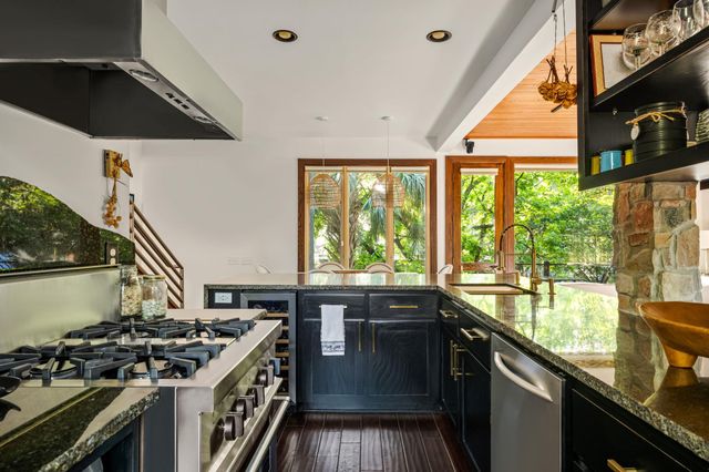 1111 W 12th ST 107, Austin, TX 78703