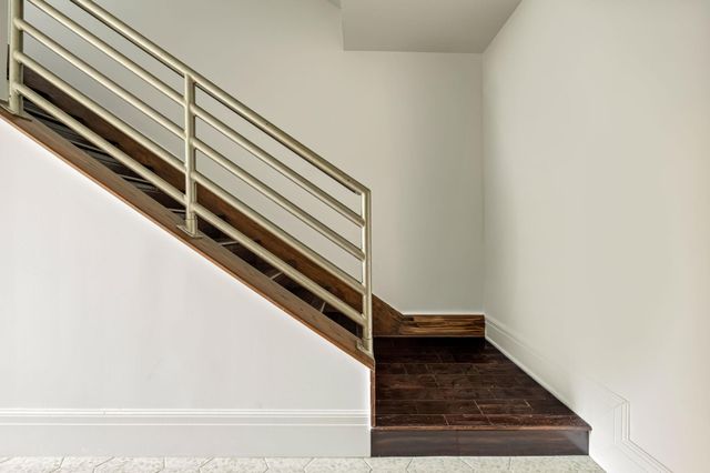 1111 W 12th ST 107, Austin, TX 78703