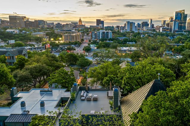 1111 W 12th ST 107, Austin, TX 78703