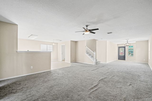 3818 Amber, San Antonio, TX 78245