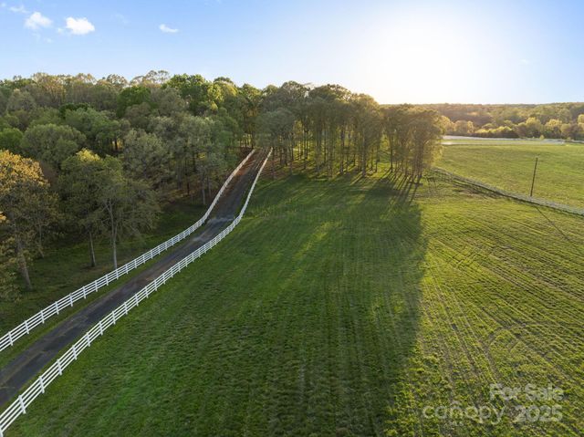 15670 Bethel Avenue Extension, Midland, NC 28107