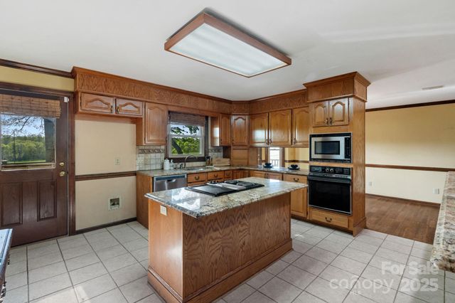15670 Bethel Avenue Extension, Midland, NC 28107
