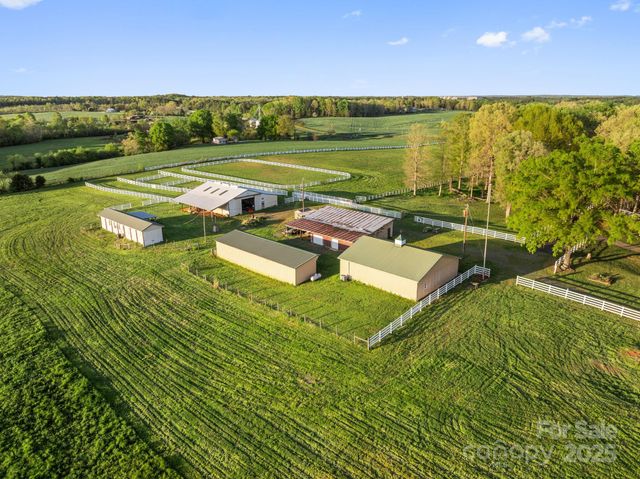15670 Bethel Avenue Extension, Midland, NC 28107