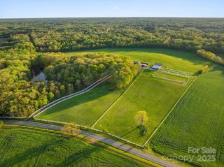 15670 Bethel Avenue Extension, Midland, NC 28107