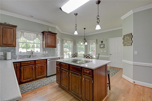 7387 Tristram Drive, Pfafftown, NC 27040