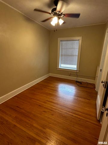 1725 W Moss Ave Apt 3, Peoria, IL 61606