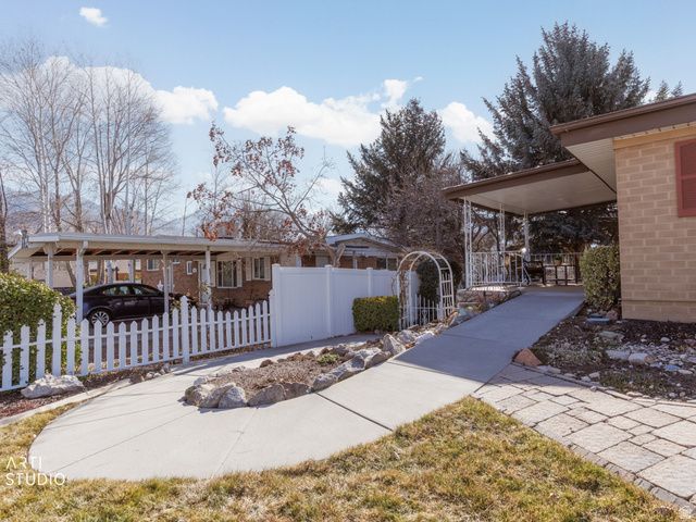 1640 E MATEO WAY, Holladay, UT 84117