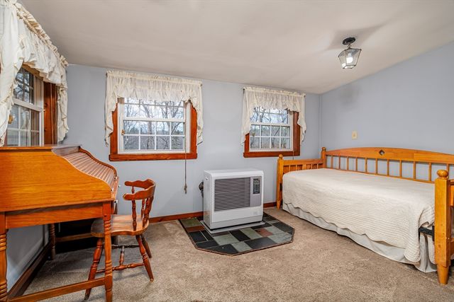 227 Log Cabin Road, Ashby, MA 01431