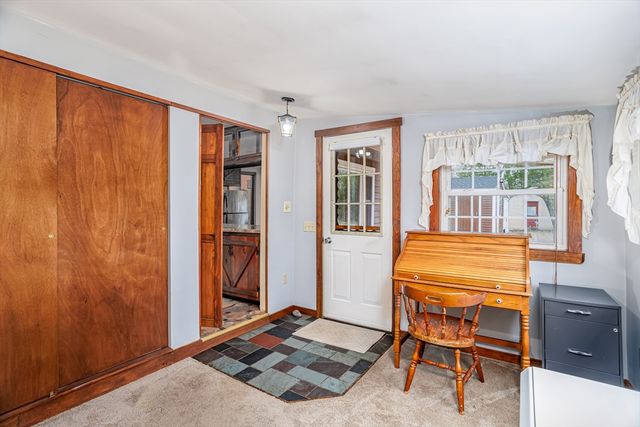227 Log Cabin Road, Ashby, MA 01431