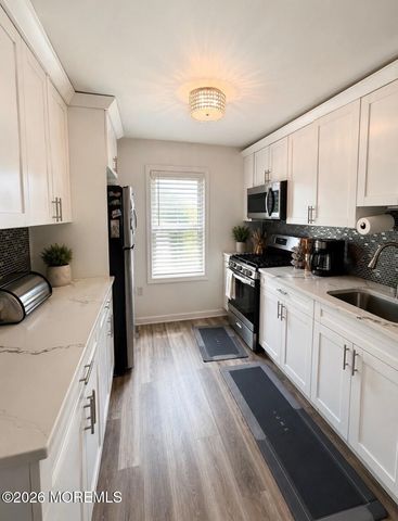815 State Route 36 N, Union Beach, NJ 07735