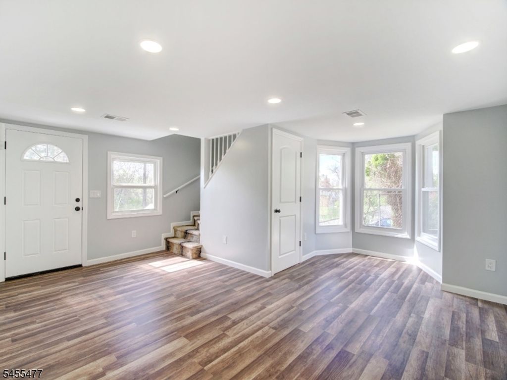 4 Emmans Rd, Roxbury Twp., NJ 07852 — photo 5