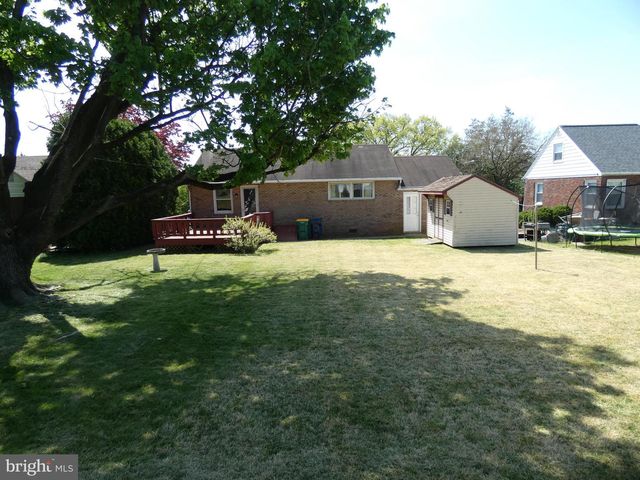2703 GARFIELD AVE, West Lawn, PA 19609