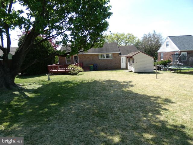 2703 GARFIELD AVE, West Lawn, PA 19609