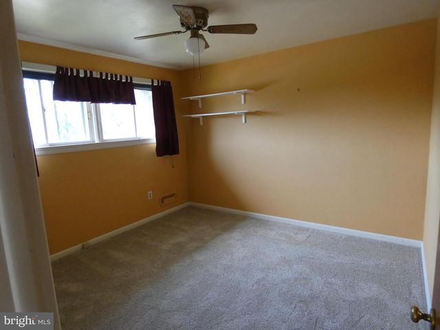 2703 GARFIELD AVE, West Lawn, PA 19609