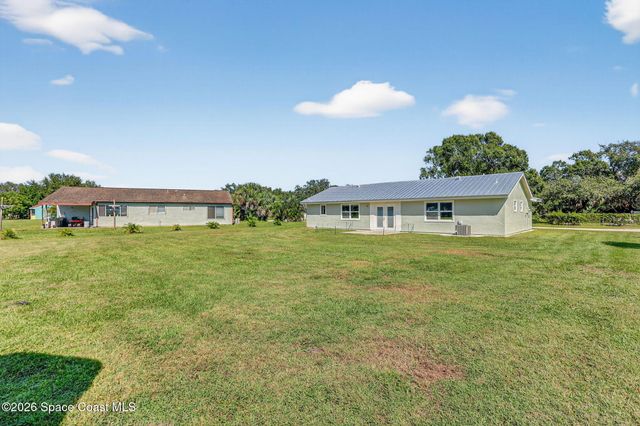 1610 SE Burning Lane, Port St. Lucie, FL 34952