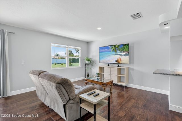 1610 SE Burning Lane, Port St. Lucie, FL 34952