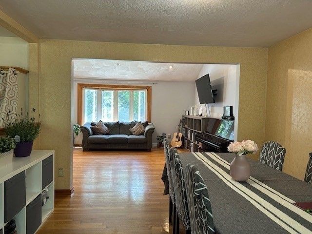 1849 Bay Rd, Sharon, MA 02067