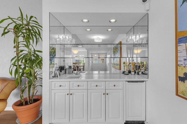 17 Lugo Drive, Rancho Mirage, CA 92270