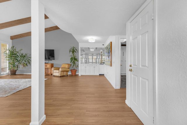 17 Lugo Drive, Rancho Mirage, CA 92270