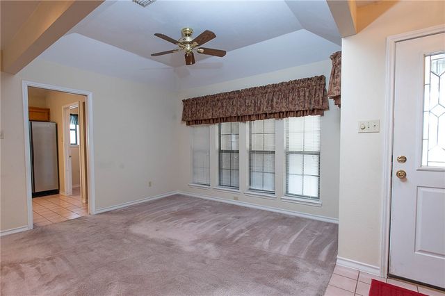 7029 Sun Wood Dr, Corpus Christi, TX 78413