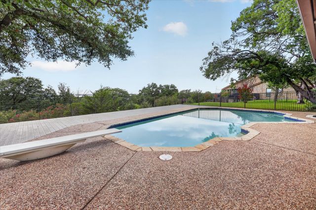 8628 Stonewood Drive, Fort Worth, TX 76179