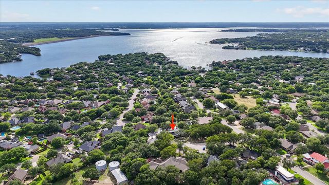 8628 Stonewood Drive, Fort Worth, TX 76179