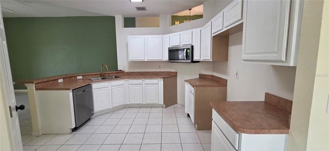 147 MINNIEHAHA CIRCLE, Haines City, FL 33844