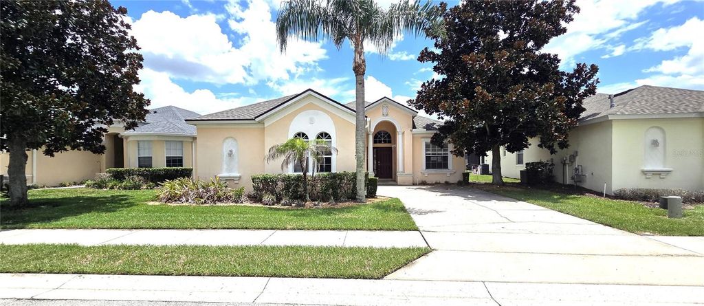 147 MINNIEHAHA CIRCLE, Haines City, FL 33844
