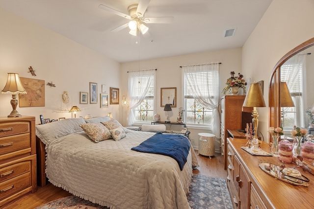 200 Martins Lndg 102, North Reading, MA 01864