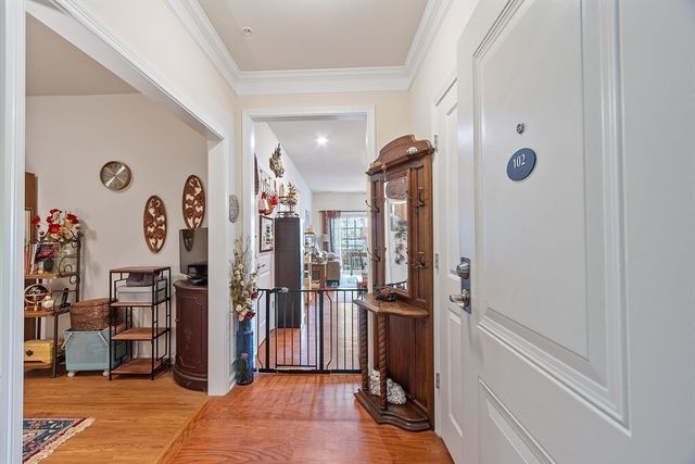 200 Martins Lndg 102, North Reading, MA 01864