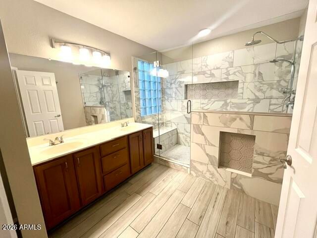 1237 E Glenhaven Drive, Phoenix, AZ 85048
