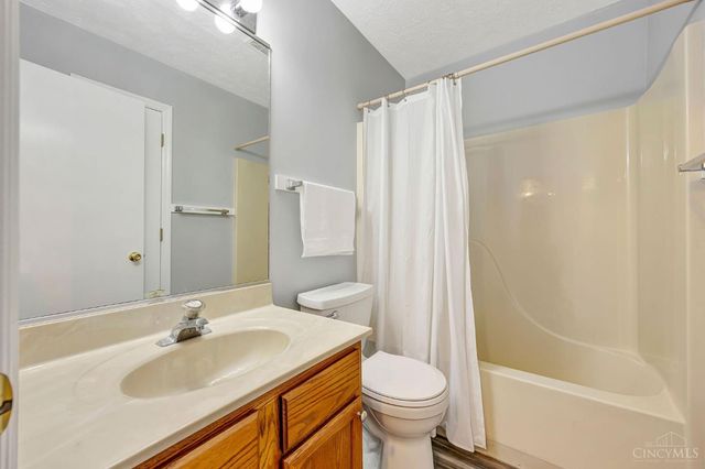 2519 Buckingham Court, Middletown, OH 45044