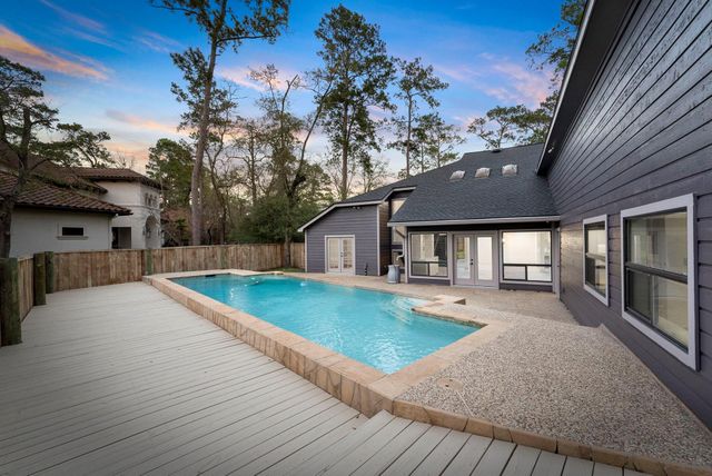 23 Crinkleroot Court, The Woodlands, TX 77380