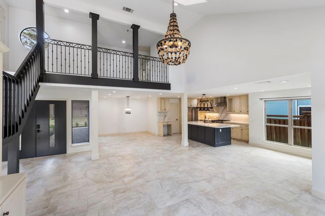 23 Crinkleroot Court, The Woodlands, TX 77380