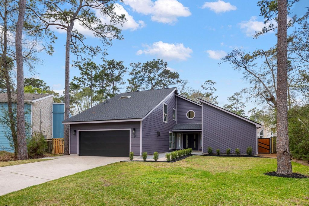 23 Crinkleroot Court, The Woodlands, TX 77380