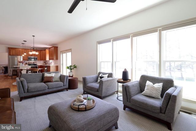 240 SUNDAY DR, State College, PA 16801