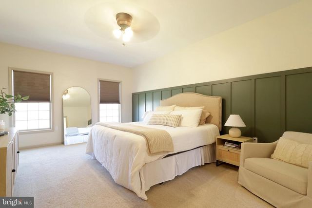 240 SUNDAY DR, State College, PA 16801